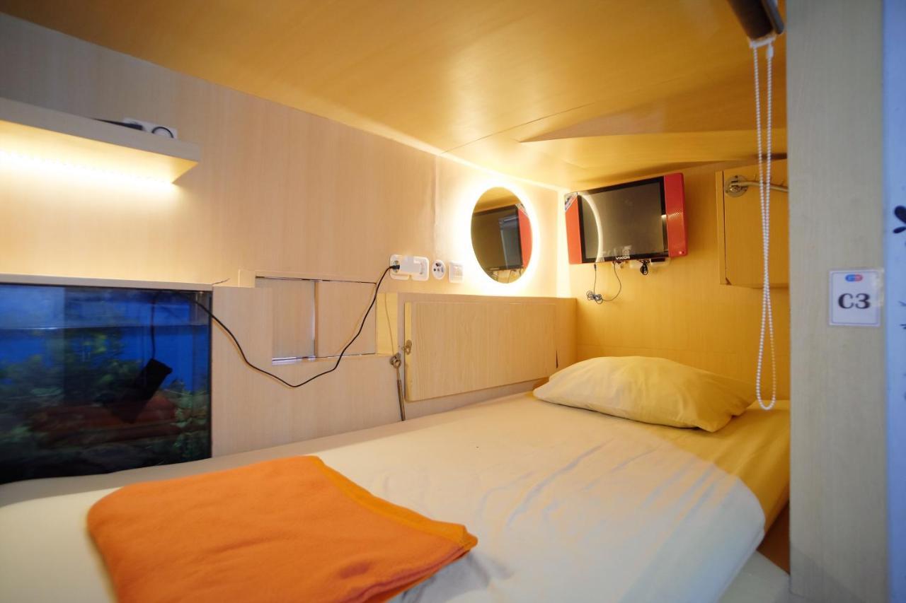 Inap At Capsule Hostel Bandung Exterior foto