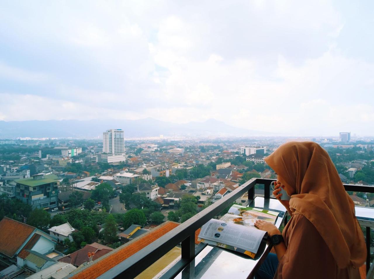 Inap At Capsule Hostel Bandung Exterior foto